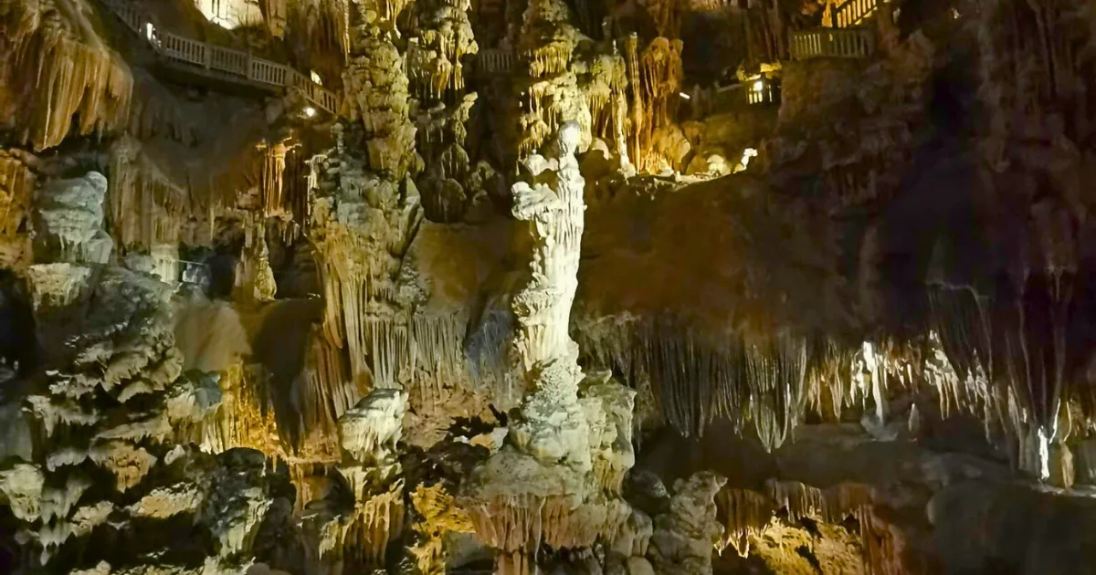 Photo Grotte des demoiselles - La Vierge